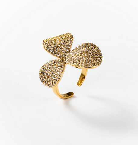 Chogan Sparkling Clover Ring – 24K Gold Plated