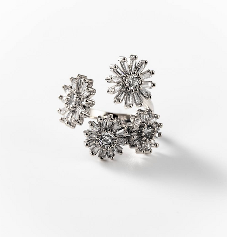 Chogan Spring Ring – Rhodium-Plated