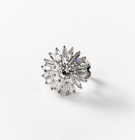 Chogan Daisy Ring – Rhodium-Plated