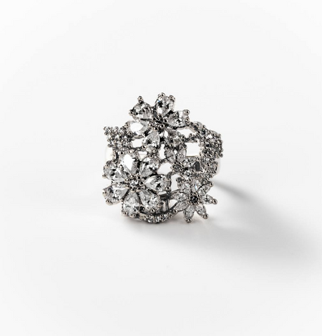Chogan Bouquet Ring – Rhodium-Plated Steel